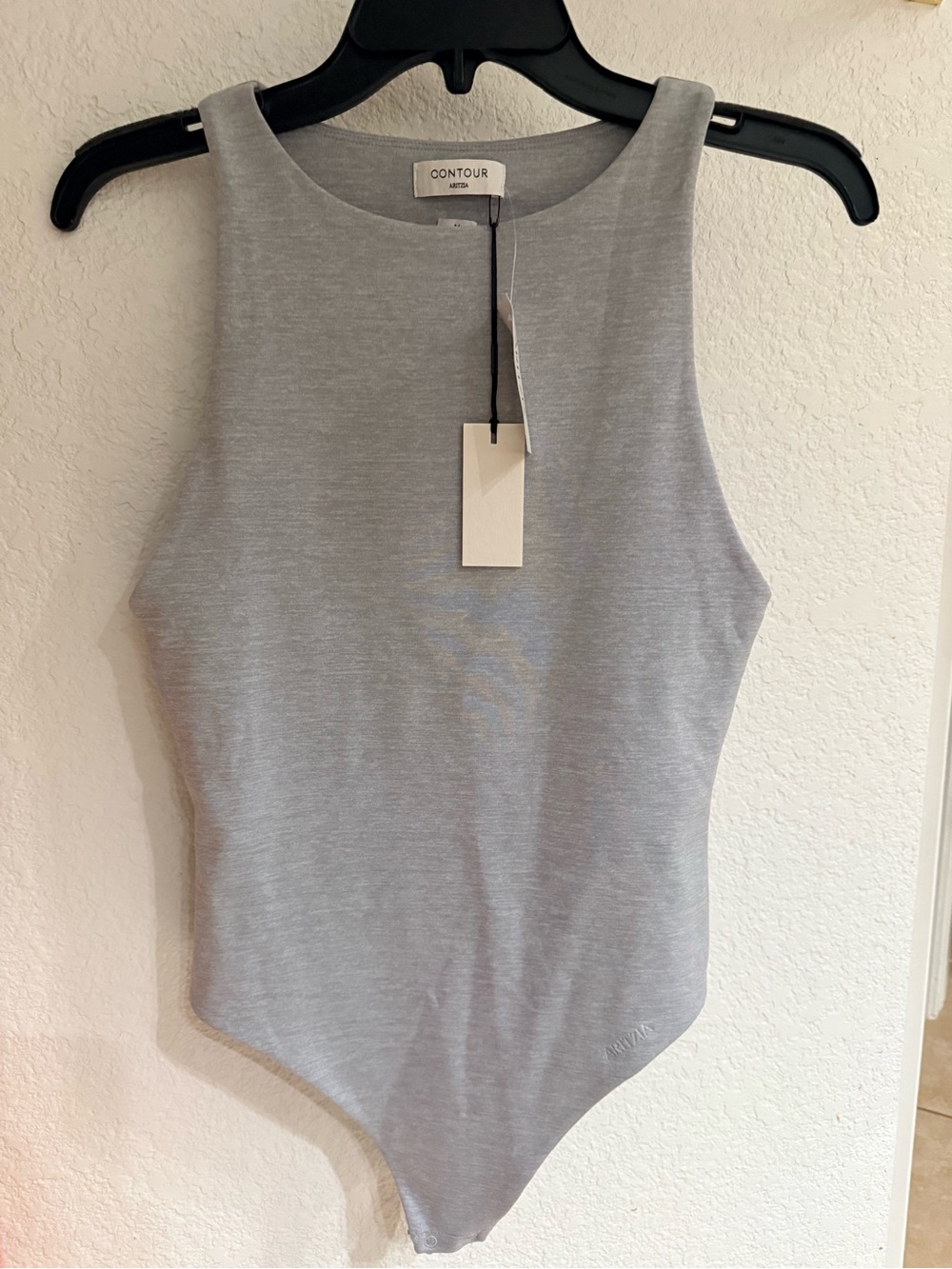 Contour - Aritzia  Women's Sleeveless Gray Bodysuit Tank